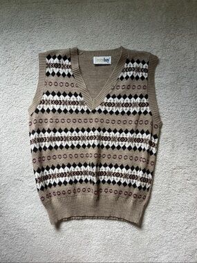 Ecco Men’s Tan Patterned V-Neck Sweater Vest